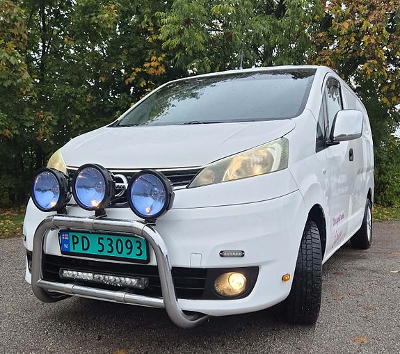 Nissan NV200 7 of 30