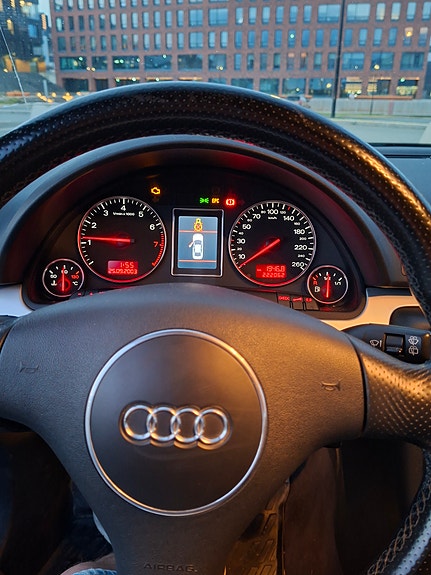 Audi A4 5 of 6