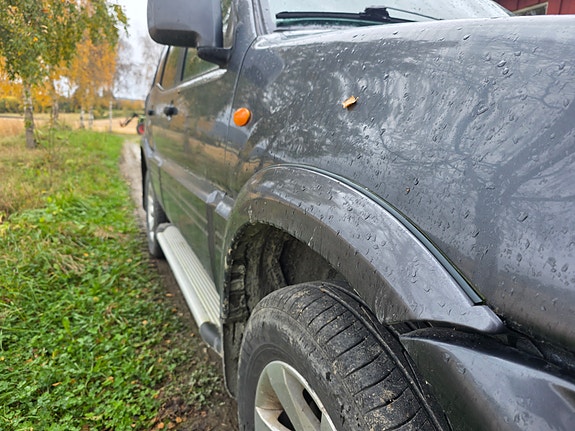 Nissan Terrano 9 of 13
