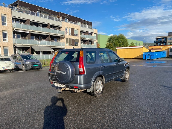 Honda CR-V 2 of 14