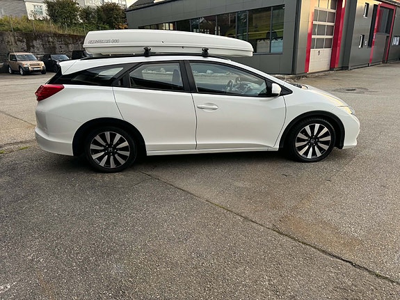 Honda Civic 9 of 30