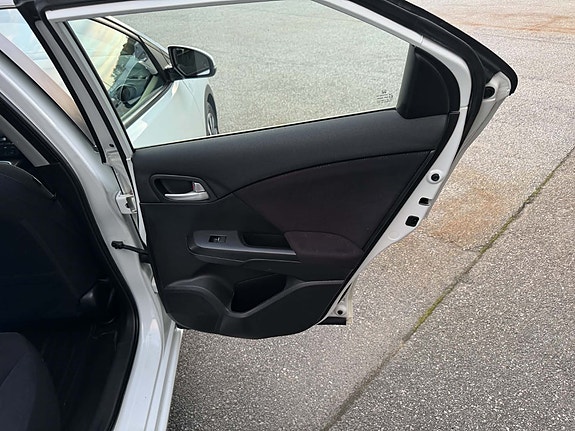 Honda Civic 23 of 30