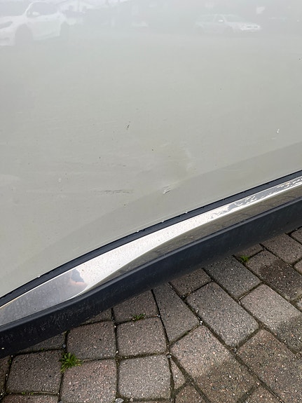 Peugeot 5008 4 of 7