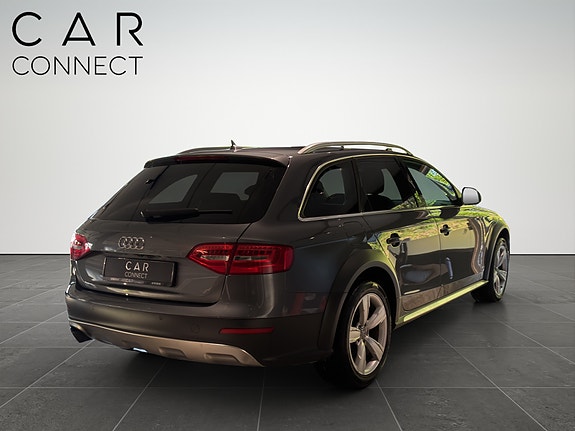 Audi A4 allroad 10 of 21