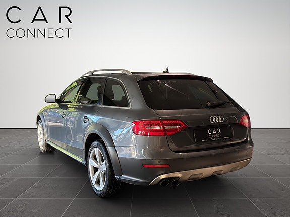 Audi A4 allroad 7 of 21