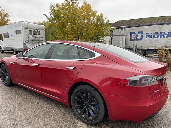 Tesla Model S 6 of 28