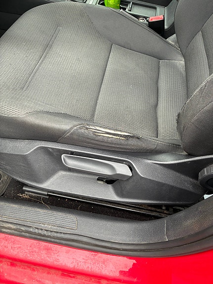 Volkswagen Golf VII 7 of 10