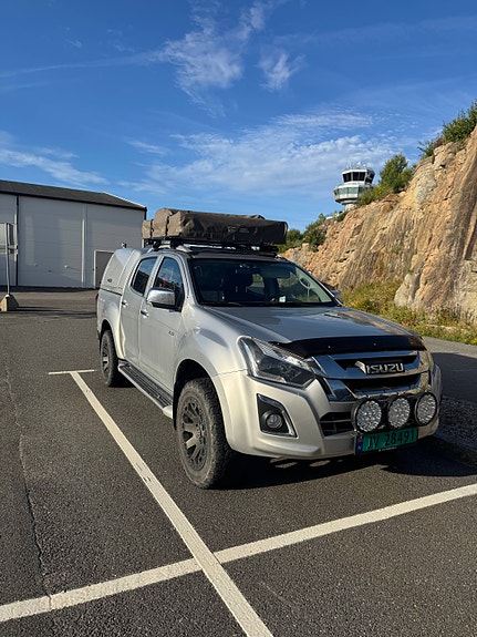Isuzu D-max 2 of 7