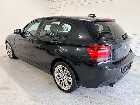 BMW 116i 7 of 25