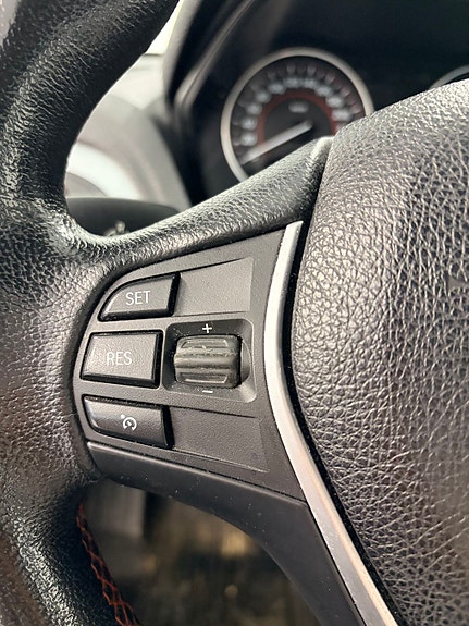 BMW 116i 17 of 25