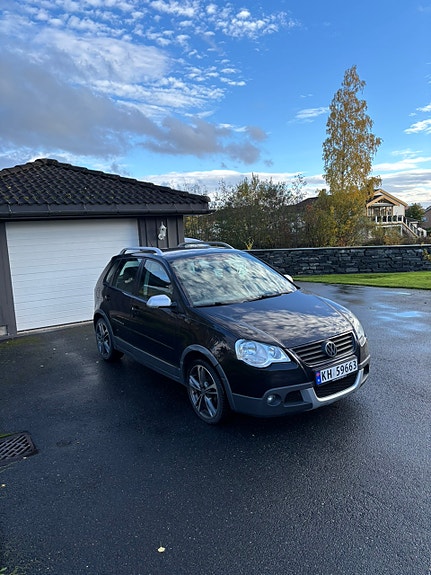 Volkswagen Polo 5 of 21