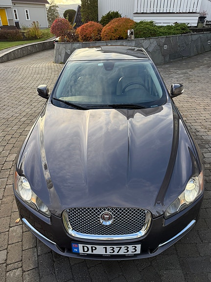 Jaguar XF 14 of 30