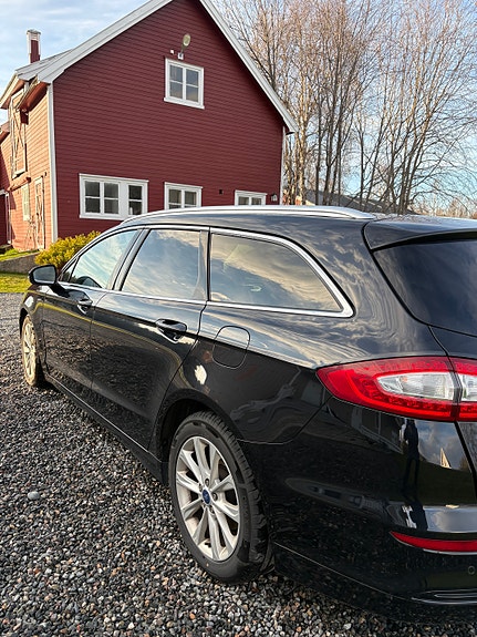 Ford Mondeo 5 of 20