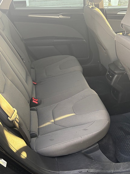 Ford Mondeo 15 of 20