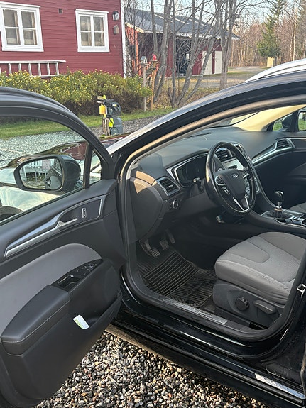 Ford Mondeo 9 of 20