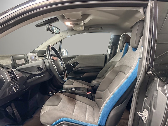 BMW i3 9 of 25