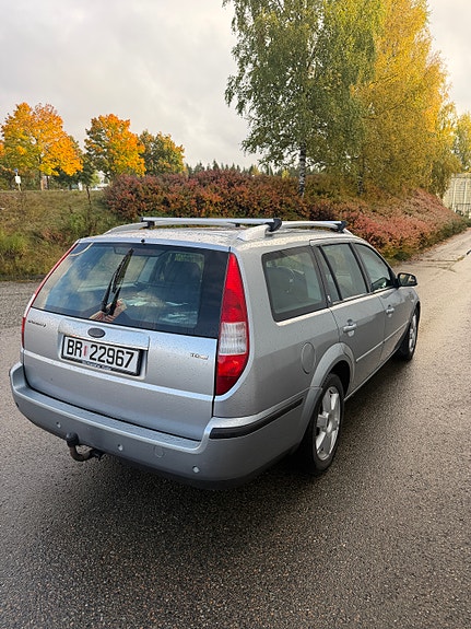 Ford Mondeo 5 of 21