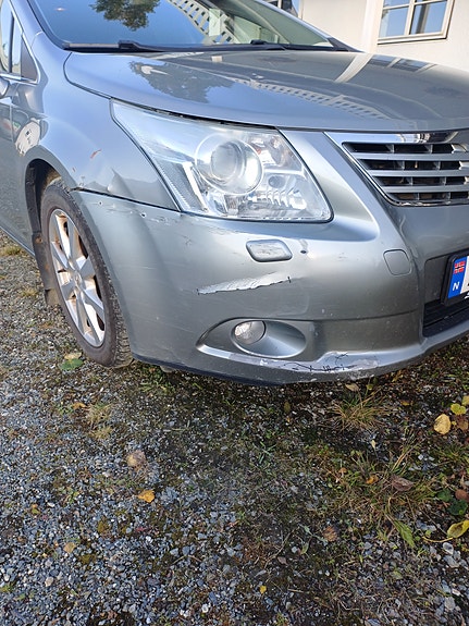Toyota Avensis 11 of 14