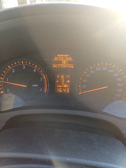 Toyota Avensis 5 of 14