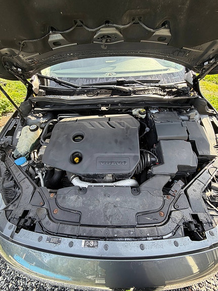 Volvo V40 Cross Country 6 of 10