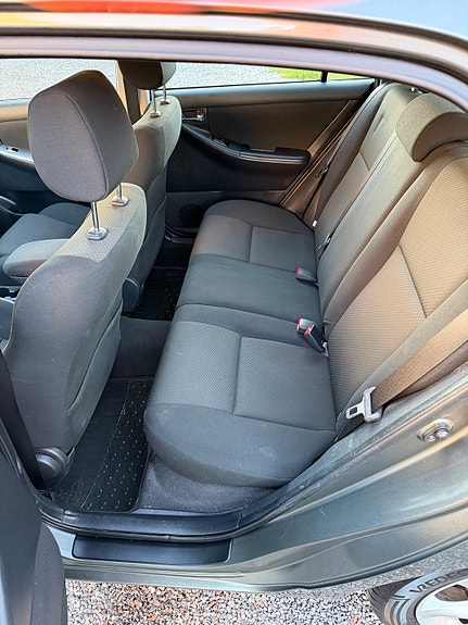 Toyota Corolla 20 of 21