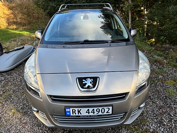 Peugeot 5008 3 of 15