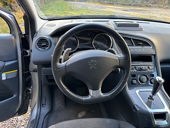 Peugeot 5008 6 of 15