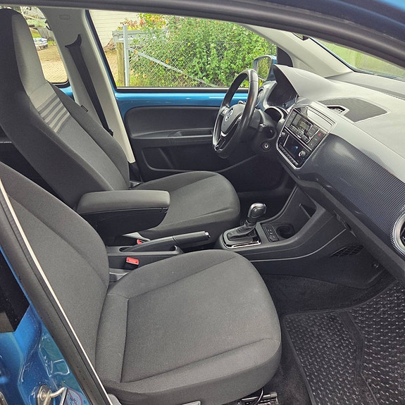 Volkswagen e-Up! 12 of 19