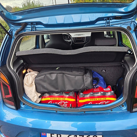 Volkswagen e-Up! 10 of 19