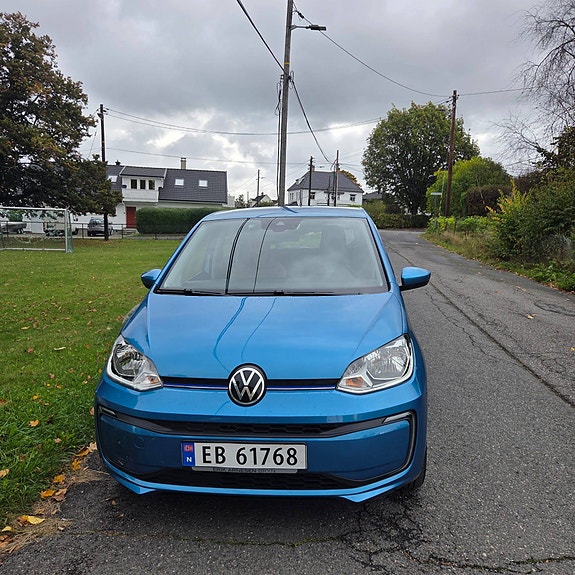 Volkswagen e-Up! 2 of 19