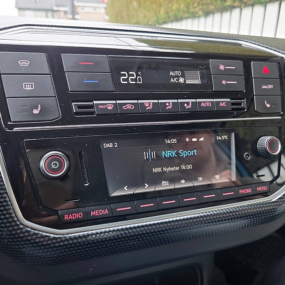 Volkswagen e-Up! 18 of 19