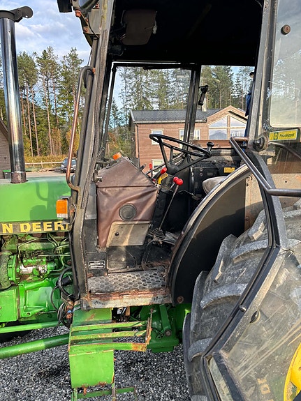 John Deere 1850 6 of 8