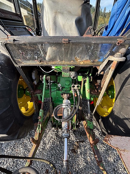 John Deere 1850 8 of 8
