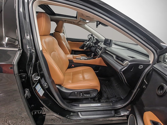 Lexus RX450h 13 of 20