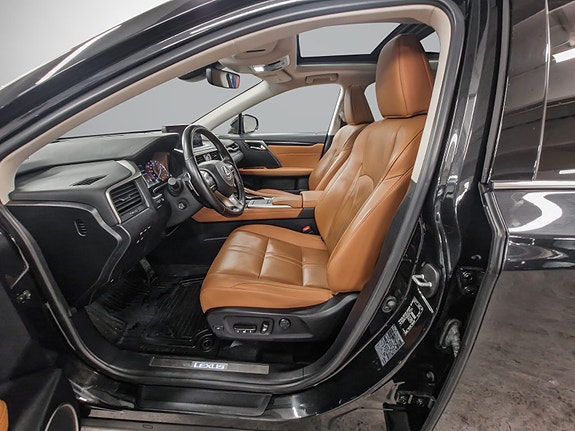 Lexus RX450h 9 of 20