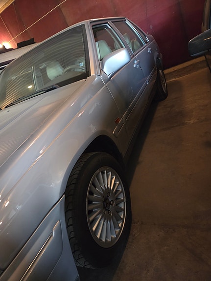 Volvo 960 2 of 12