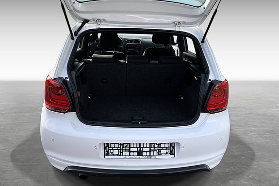 Volkswagen Polo 21 of 30