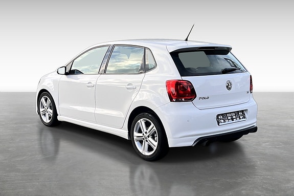 Volkswagen Polo 7 of 30