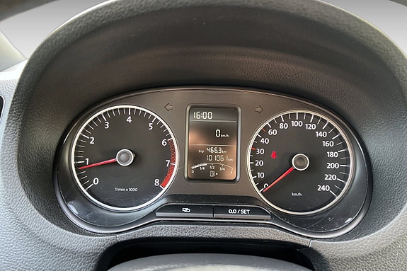 Volkswagen Polo 14 of 30