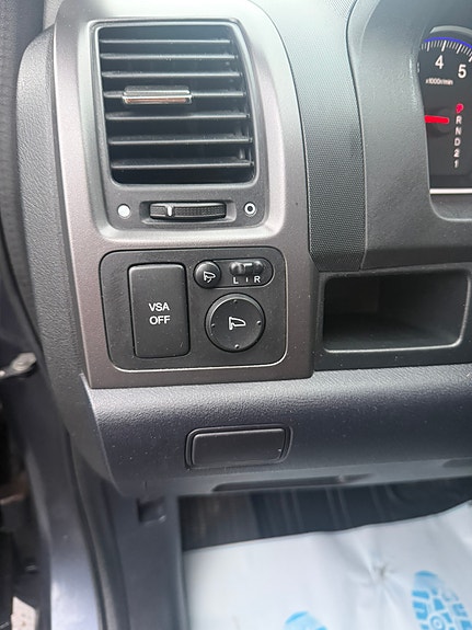Honda CR-V 11 of 23