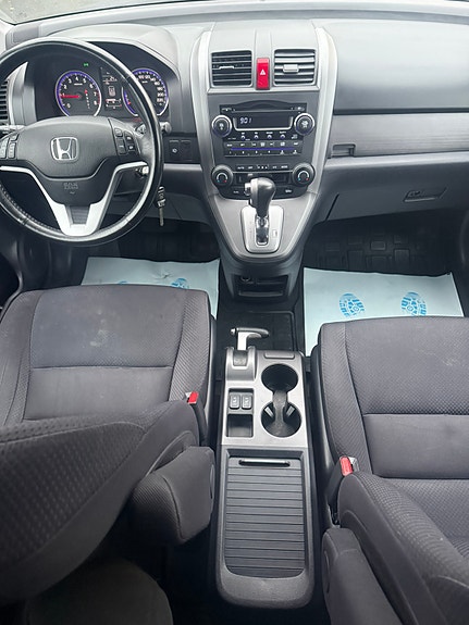 Honda CR-V 13 of 23