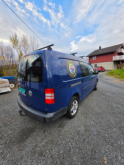 Volkswagen Caddy Maxi 4 of 30