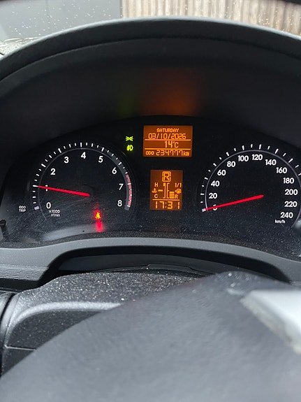 Toyota Avensis 8 of 8