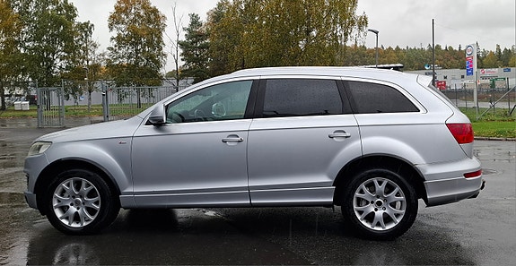 Audi Q7 17 of 23