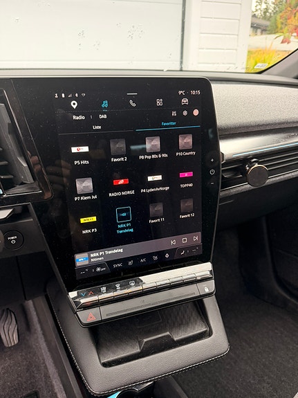 Renault Megane E-Tech 2 of 22