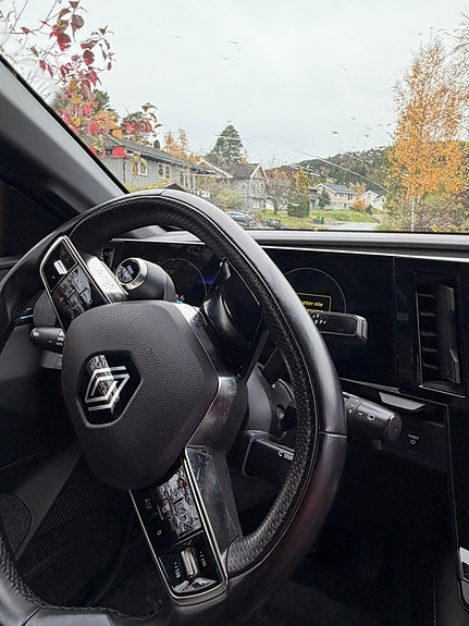 Renault Megane E-Tech 15 of 22