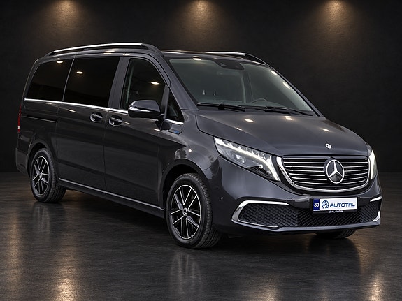 Mercedes-Benz EQV300 2 of 30