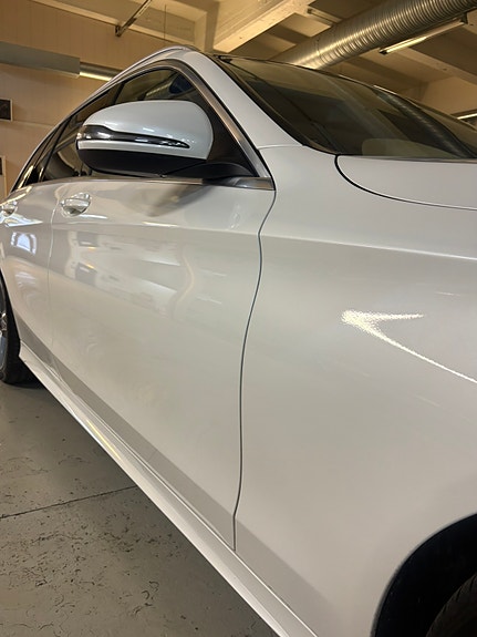 Mercedes-Benz C350 e 21 of 30