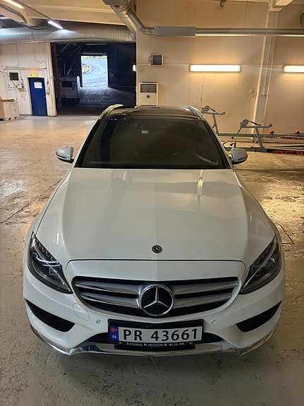 Mercedes-Benz C350 e 2 of 30