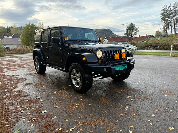 Jeep Wrangler 4 of 12